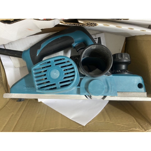 Makita KP0800 Rabot 82mm, 620W