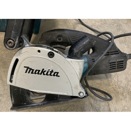 Makita SG1251J Rainureuse a double disque 125mm, 1400W, Makpac