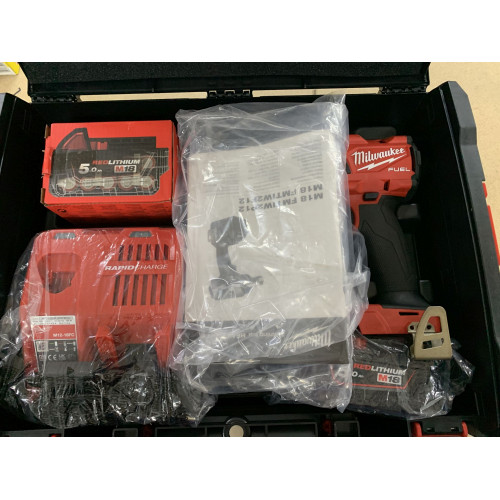 Milwaukee M18 FMTIW2F12-502X Boulonneuse a choc, 2x5.0 Ah, HD Box 4933478450