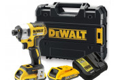 DeWALT DCF887D2 Visseuse a Chocs sans (1/4"/205Nm) XR (18V/2x2,0Ah) Tstak