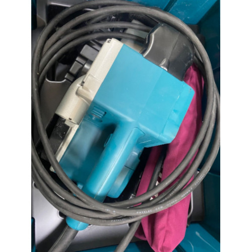 Makita 9404J Ponceuse a bande 100x610mm, 1010W, Makpac