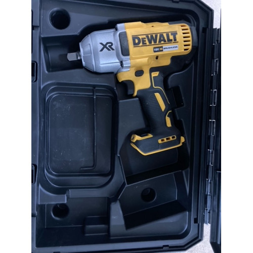 DeWALT DCF899NT Visseuse a chocs sans fil 18 V (1/2"), 950 Nm, boîtier Tstak,sans batterie