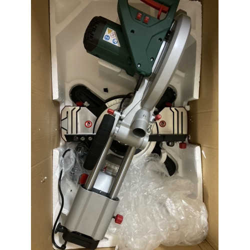 Metabo KGS 305 M Scie a onglets avec fonction radiale (1600W/305mm) 619305000