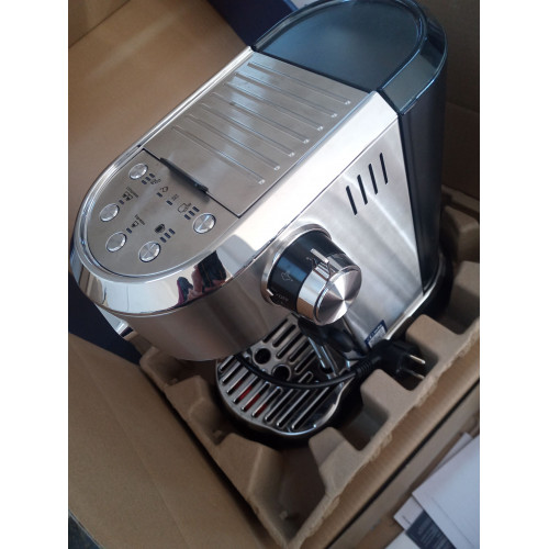 PROMO DeLonghi Dedica Maestro Plus EC950.M machine expresso UTILISÉE RÉPARATION POMPE