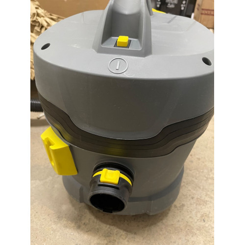 DESTOCKAGE Kärcher T 11/1 Classic Aspirateur sec 850W 11L 1.527-197.0 APRES SERVICE