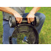 Black & Decker CM100-XJ Châssis roulant, largeur de coupe 38cm, Multi-Trimmer 3en1